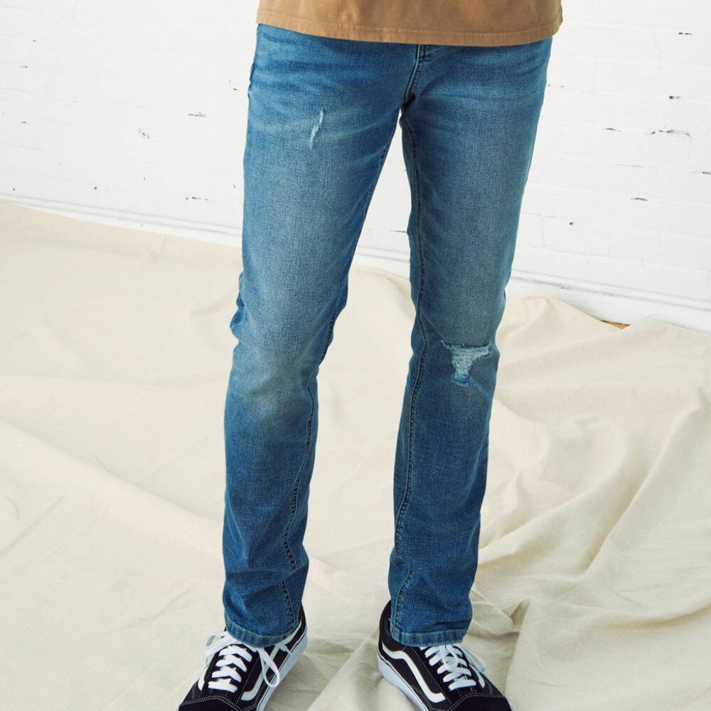 RSQ Mens Slim Taper Medium Vintage Jeans (33x32)